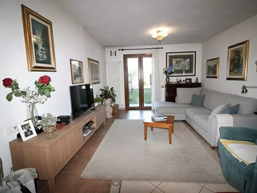 Immagine 3 di Casa indipendente in vendita  a Padova