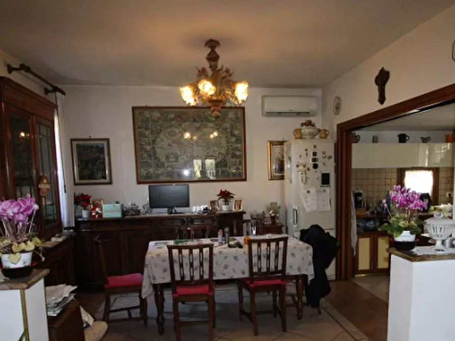 Immagine 9 di Casa indipendente in vendita  a Padova