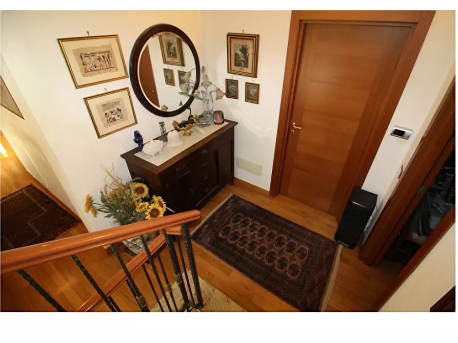 Immagine 10 di Casa indipendente in vendita  a Padova