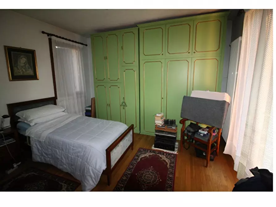 Immagine 19 di Casa indipendente in vendita  a Padova