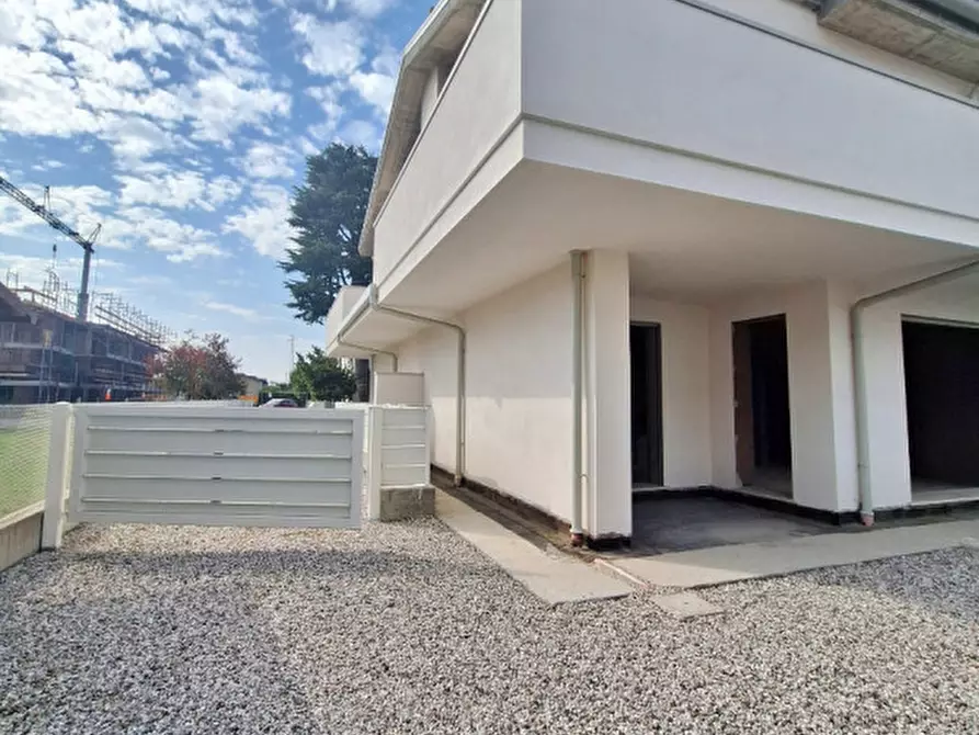 Immagine 25 di Casa bifamiliare in vendita  in Via Fiume a Piazzola Sul Brenta