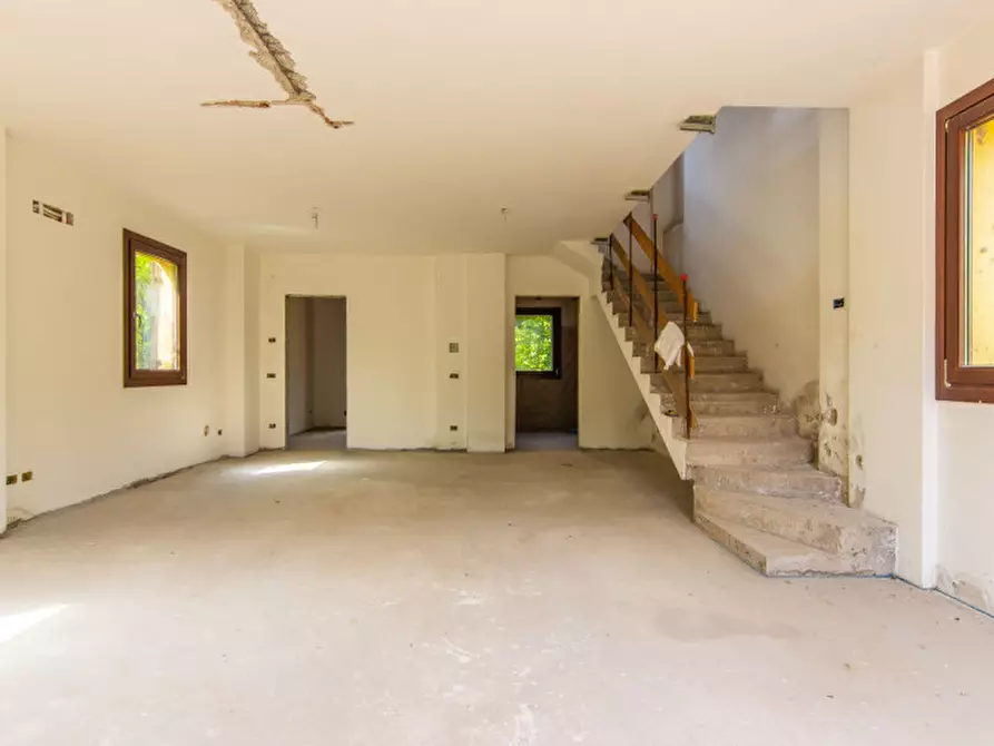 Immagine 5 di Casa trifamiliare in vendita  in via boccaccio a Padova