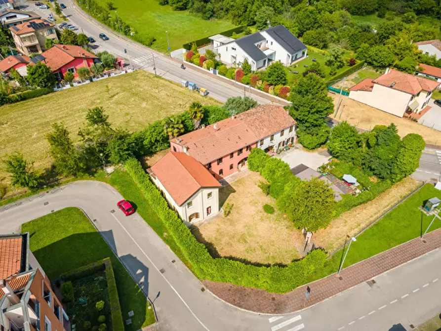 Immagine 16 di Casa trifamiliare in vendita  in via boccaccio a Padova