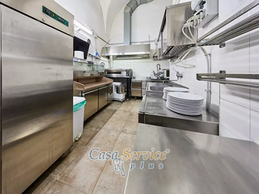 Immagine 13 di Attività commerciale in vendita  in Corso Roma a Gallipoli