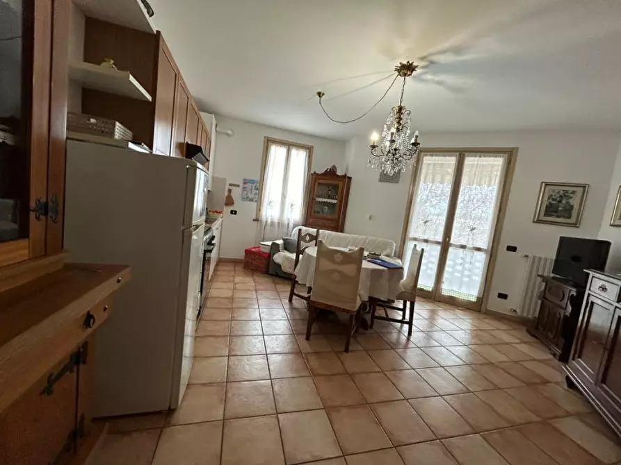 Immagine 2 di Appartamento in vendita  in Via Trieste a Boretto