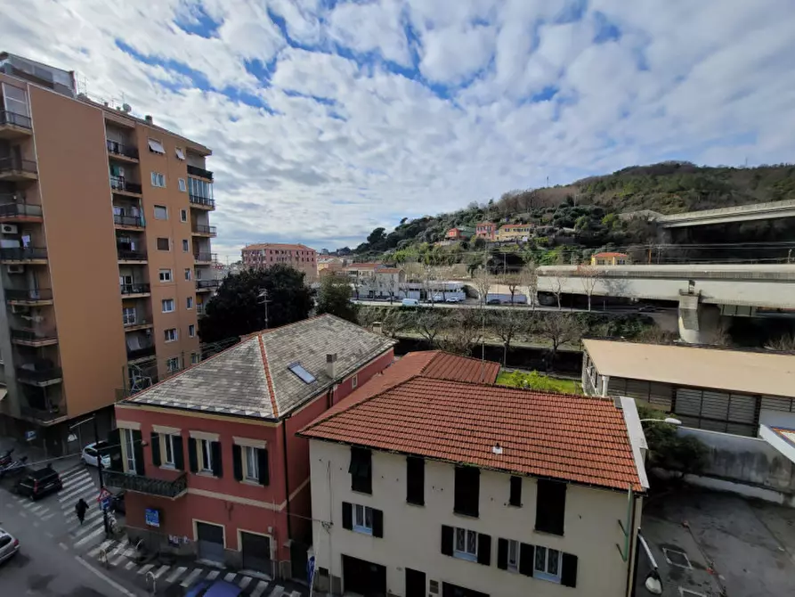 Immagine 8 di Appartamento in vendita  in Via Torino a Savona