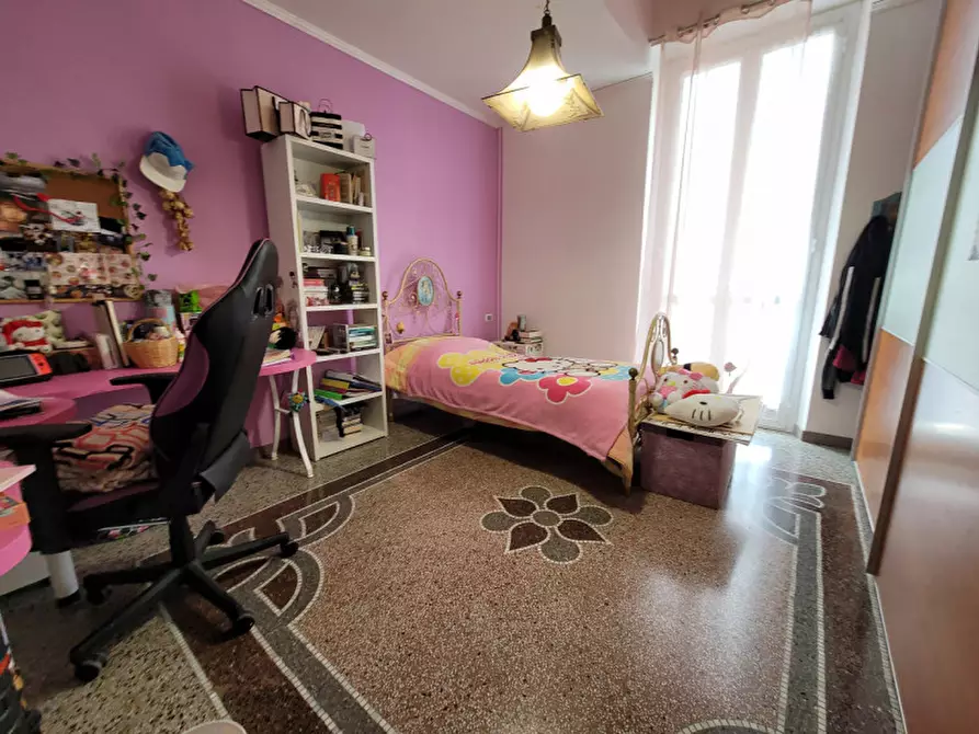 Immagine 12 di Appartamento in vendita  in Via Torino a Savona