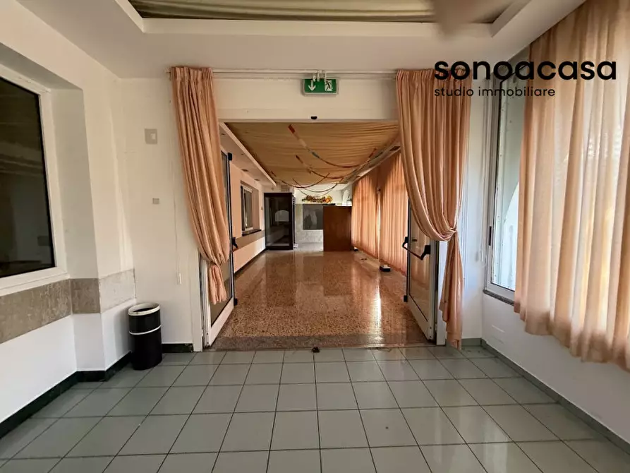 Immagine 9 di Attività commerciale in vendita  in Via Valcesano 130 a Mondolfo