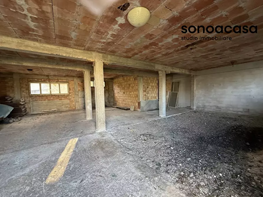 Immagine 28 di Attività commerciale in vendita  in Via Valcesano 130 a Mondolfo