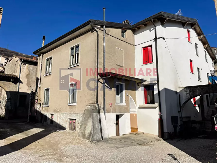 Immagine 2 di Villetta a schiera in vendita  in Via Libertà, 197 Piovene Rocchette a Piovene Rocchette