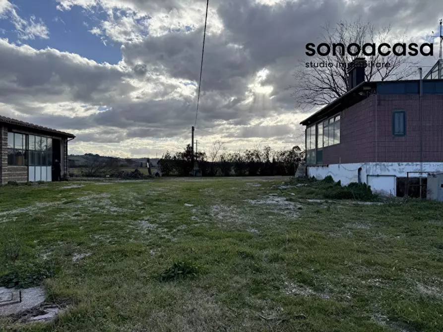 Immagine 13 di Capannone industriale in vendita  in Strada Statale Valcesano a Trecastelli