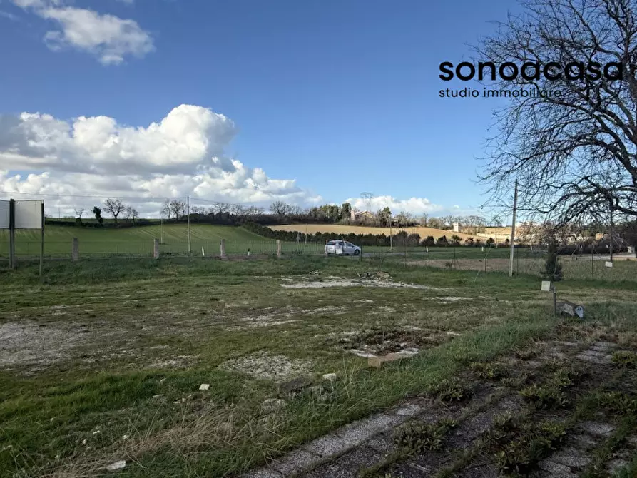Immagine 44 di Capannone industriale in vendita  in Strada Statale Valcesano a Trecastelli