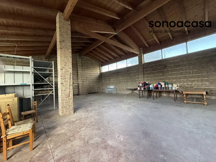 Immagine 50 di Capannone industriale in vendita  in Strada Statale Valcesano a Trecastelli