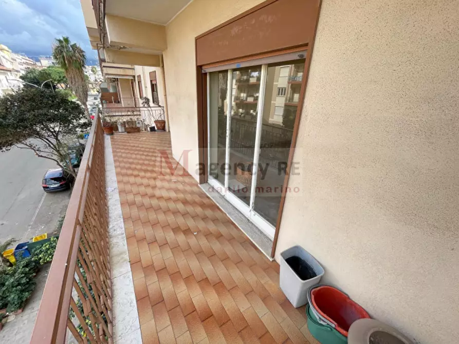 Immagine 18 di Appartamento in vendita  in 19 Viale Vittoria a Reggio Di Calabria