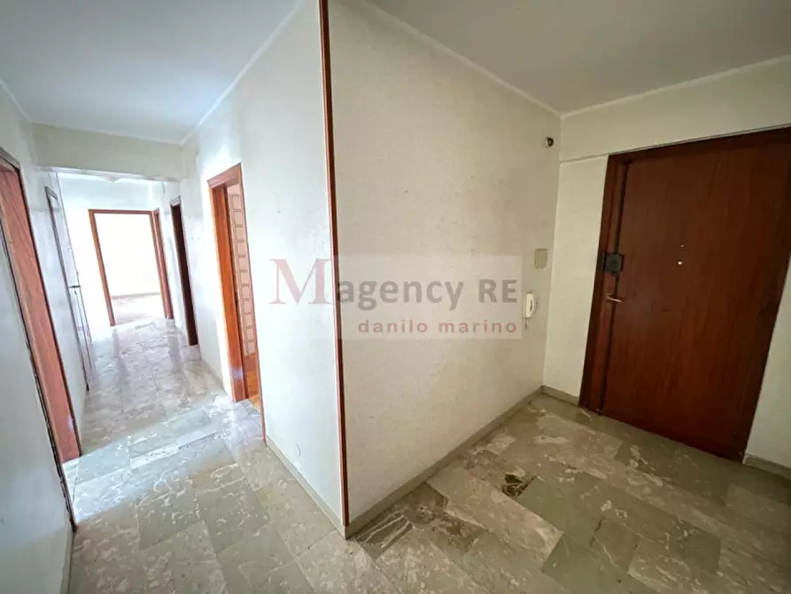 Immagine 19 di Appartamento in vendita  in 19 Viale Vittoria a Reggio Di Calabria