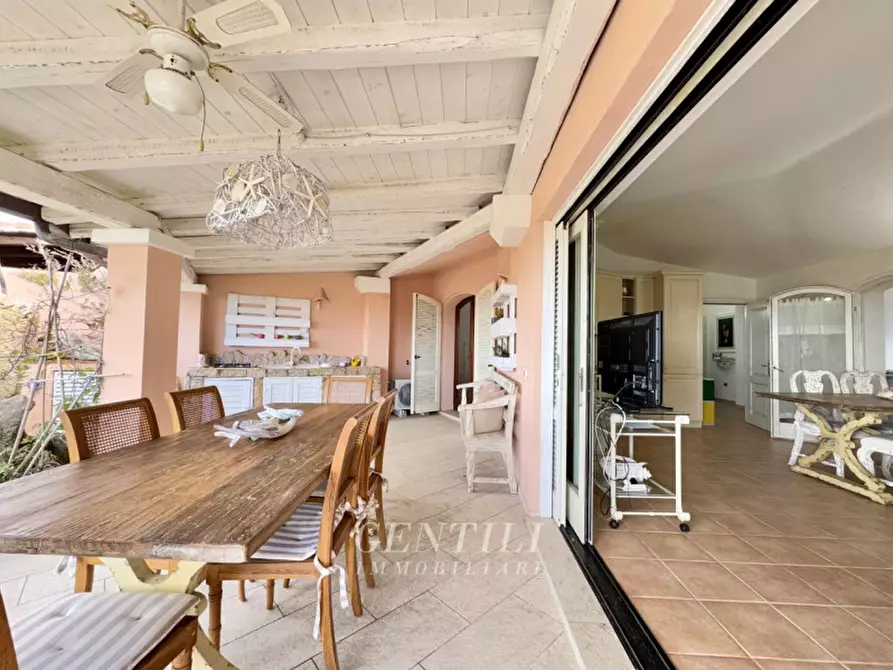 Immagine 6 di Appartamento in vendita  in Via G. Salaris a Arzachena