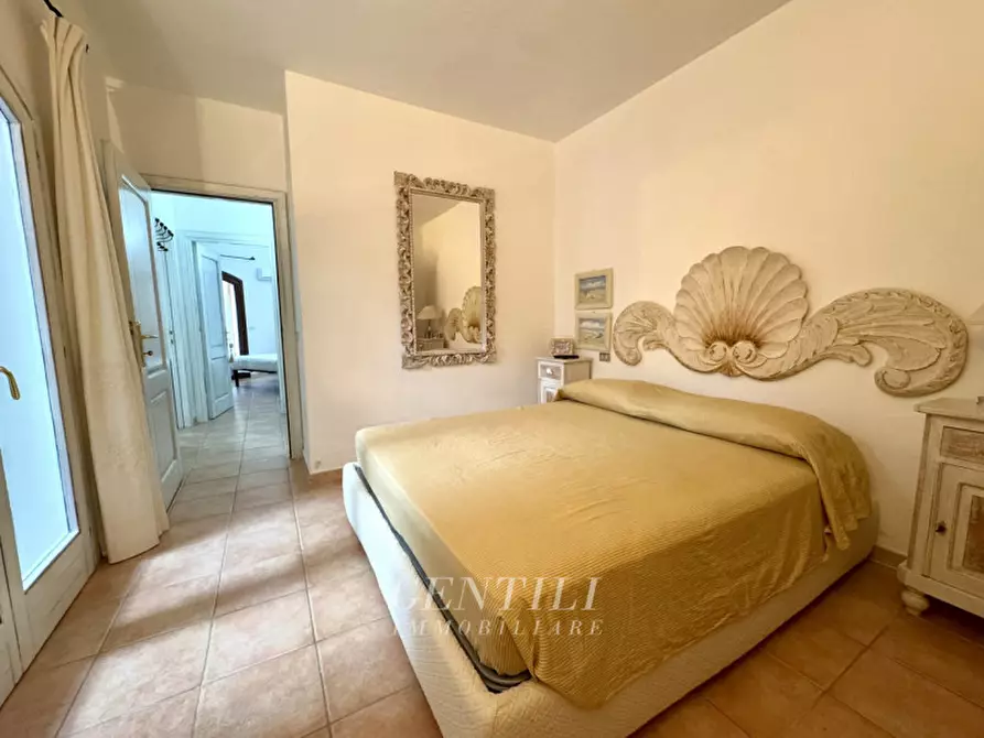 Immagine 8 di Appartamento in vendita  in Via G. Salaris a Arzachena