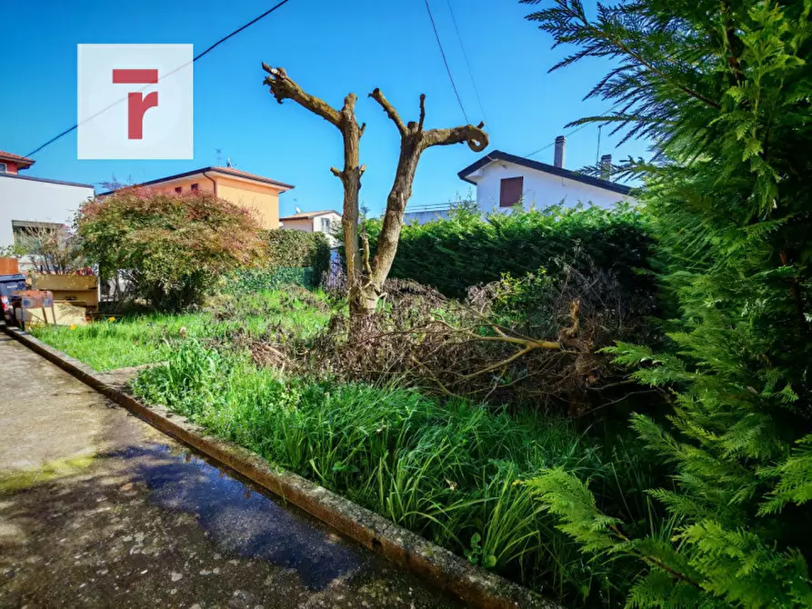 Immagine 10 di Casa bifamiliare in vendita  in Via Voltabarozzo a Padova