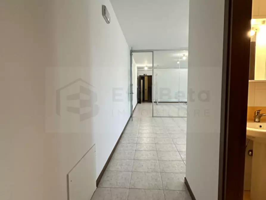 Immagine 14 di Ufficio in affitto  in Via San Francesco a Limena