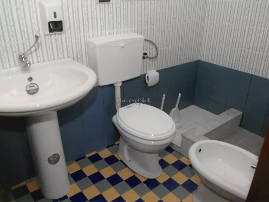 Immagine 8 di Casa indipendente in vendita  in Viale Kennedy a Ispica