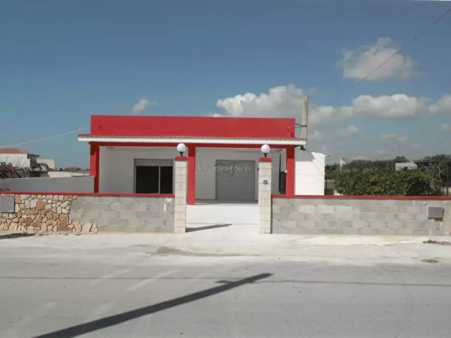 Immagine 10 di Casa indipendente in vendita  in Viale Kennedy a Ispica