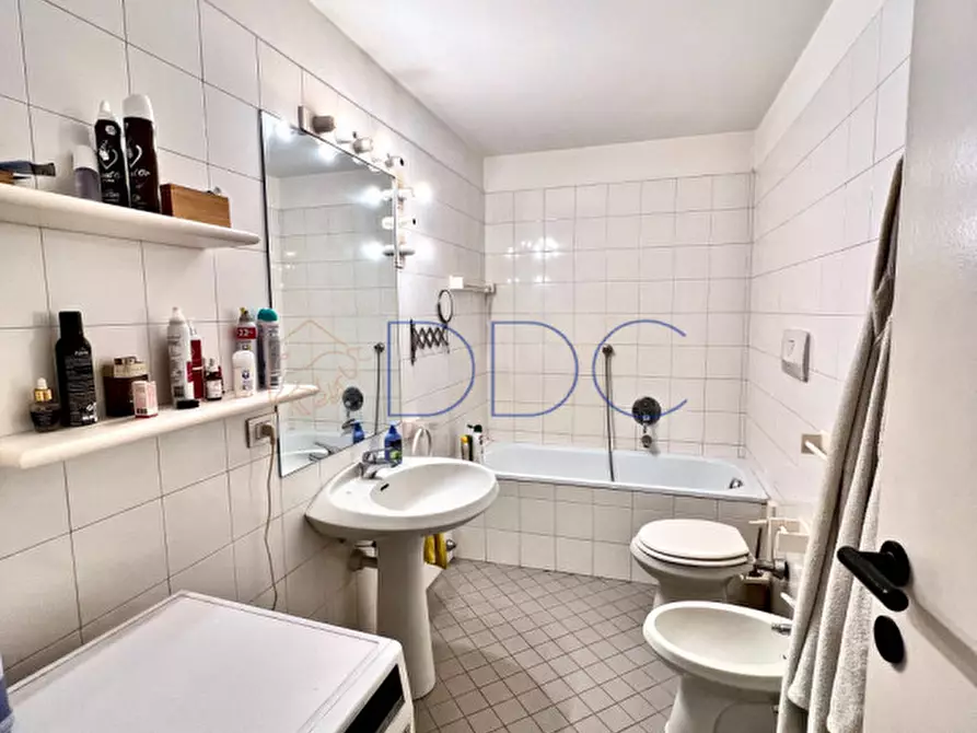 Immagine 14 di Appartamento in affitto  in via sacchi 2 a Torino