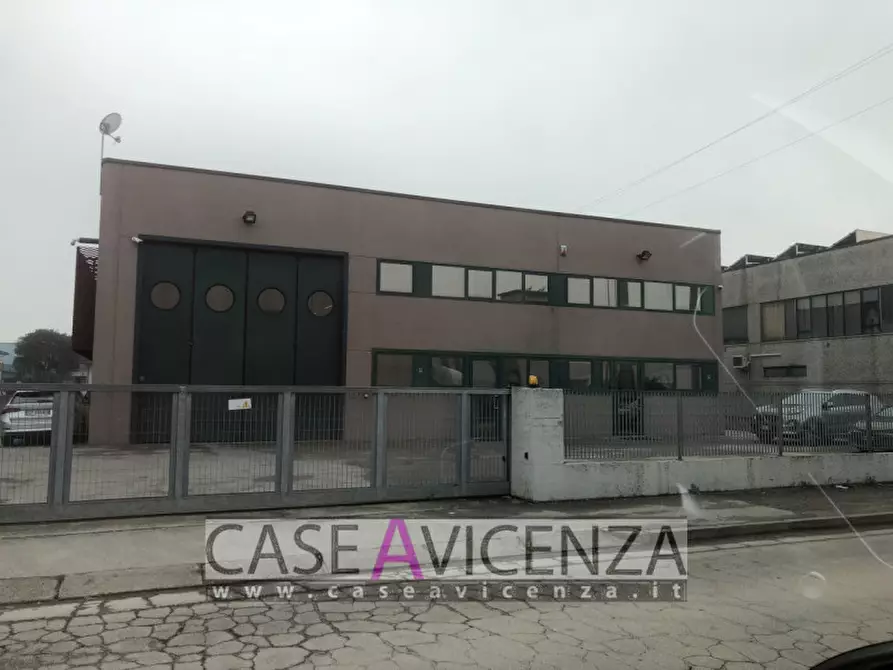 Immagine 1 di Capannone industriale in vendita  in via Tretti Marotti a Grisignano Di Zocco