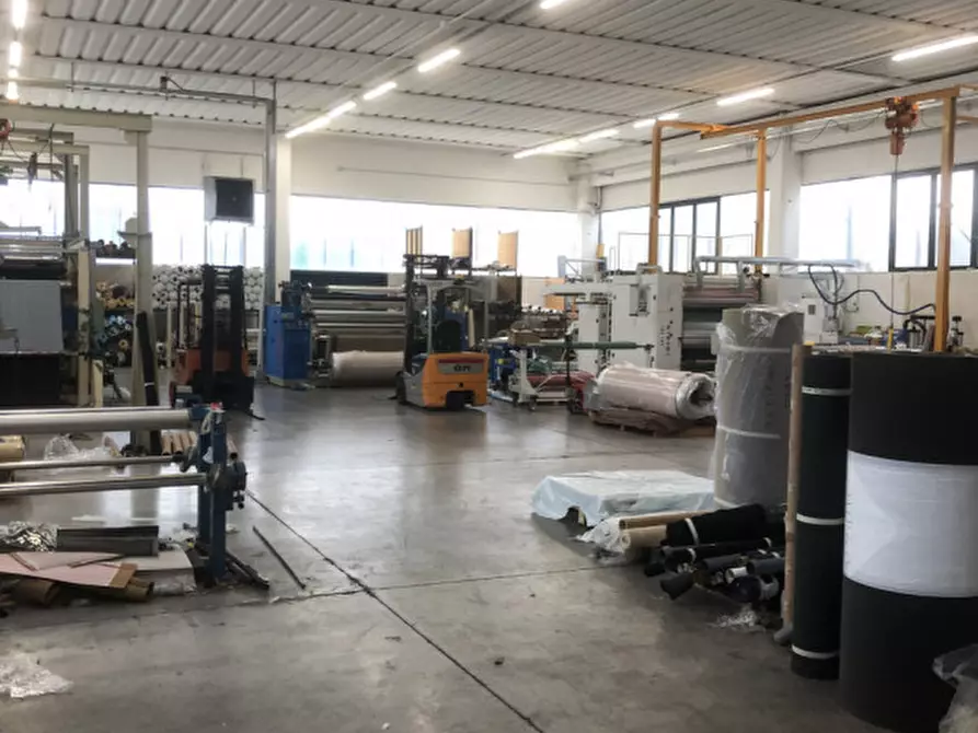 Immagine 26 di Capannone industriale in vendita  in via Tretti Marotti a Grisignano Di Zocco
