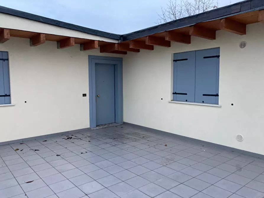 Immagine 13 di Ufficio in affitto  a Piove Di Sacco