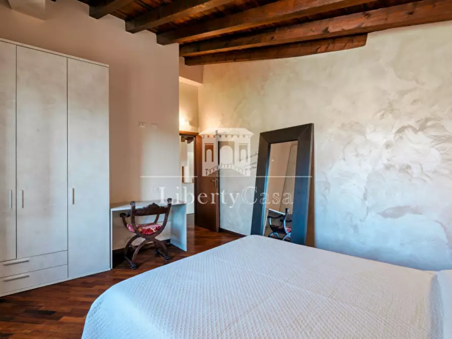 Immagine 13 di Appartamento in vendita  in Via Garibaldi a San Felice Del Benaco