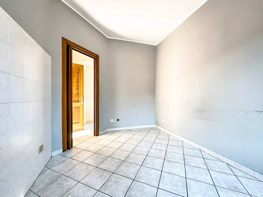 Immagine 3 di Palazzo in vendita  in Via Dante Alighieri 4 a Cavallirio