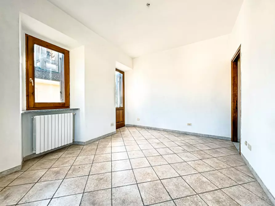 Immagine 6 di Palazzo in vendita  in Via Dante Alighieri 4 a Cavallirio