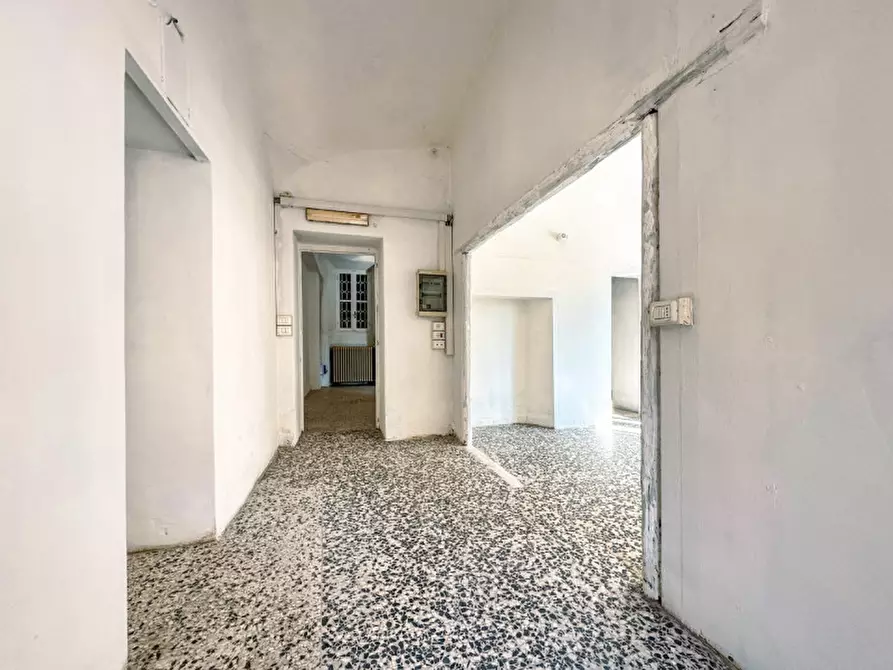 Immagine 22 di Palazzo in vendita  in Via Dante Alighieri 4 a Cavallirio