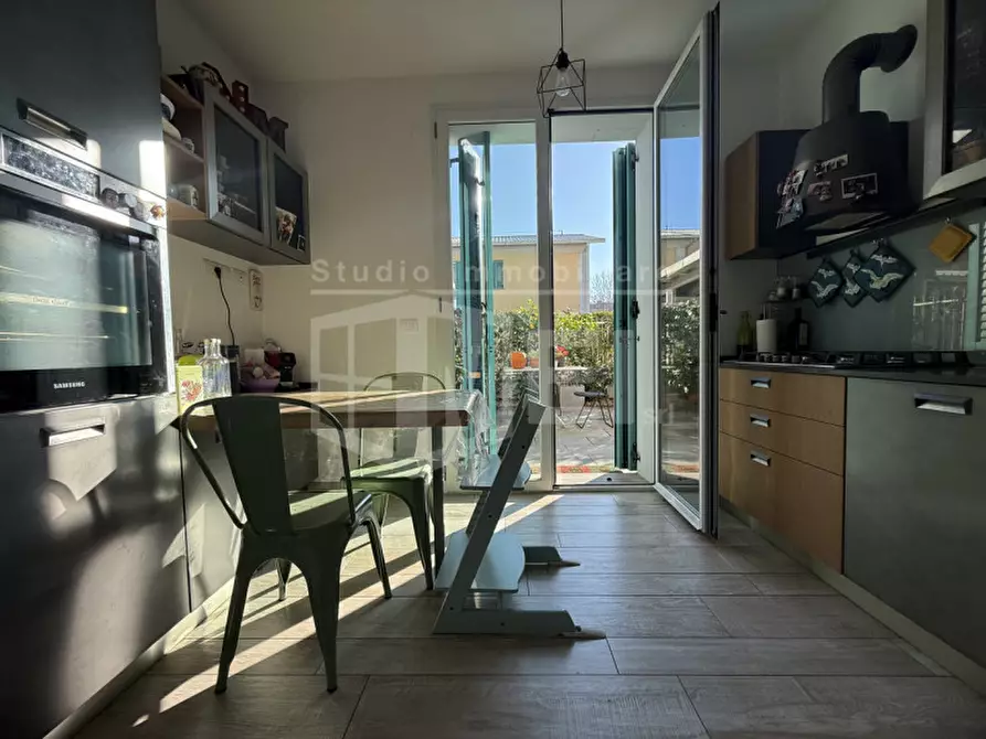 Immagine 4 di Appartamento in vendita  in Via Gaetano D'alesio a Livorno