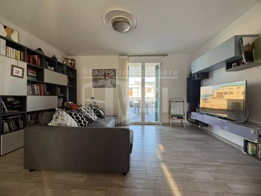 Immagine 12 di Appartamento in vendita  in Via Gaetano D'alesio a Livorno