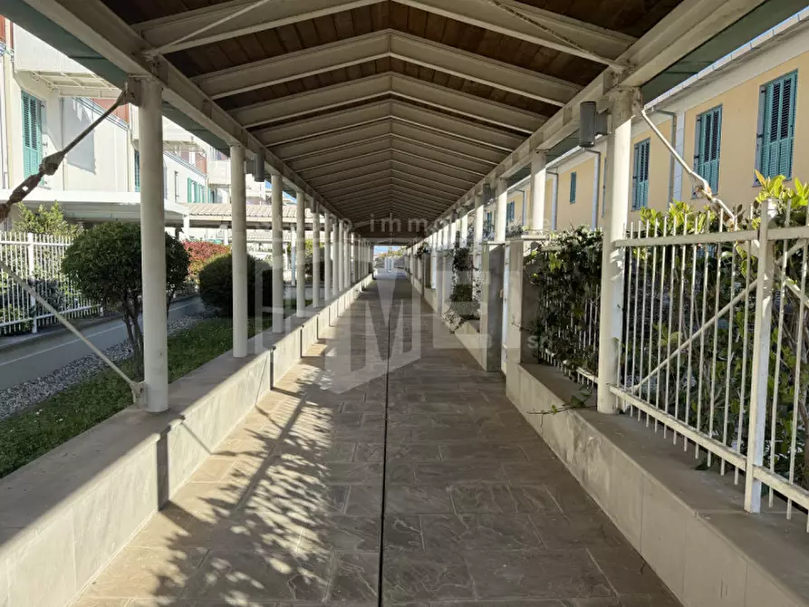 Immagine 41 di Appartamento in vendita  in Via Gaetano D'alesio a Livorno