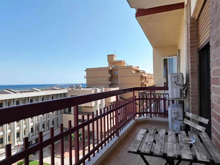 Immagine 37 di Appartamento in vendita  a Pozzallo