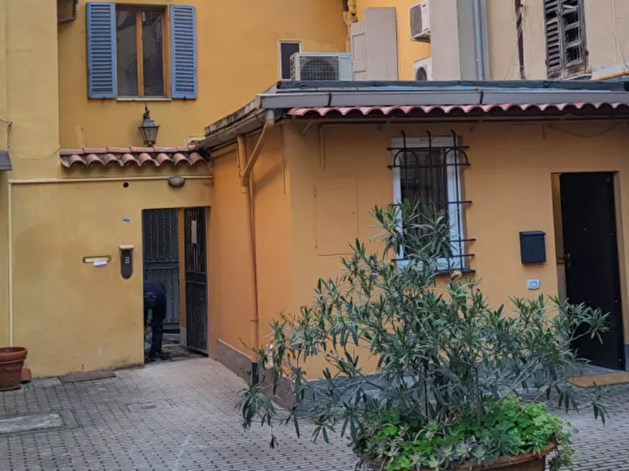 Immagine 1 di Monolocale in affitto  in VIA FRASSINAGO a Bologna