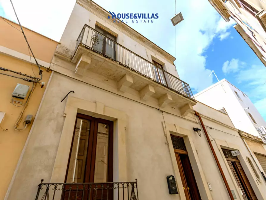 Immagine 1 di Appartamento in vendita  in Cortile Sant'Antonio Abate a Avola