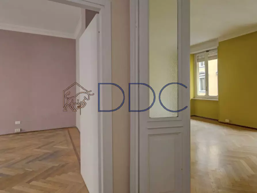 Immagine 14 di Appartamento in vendita  in via vittorio amedeo II 24 a Torino