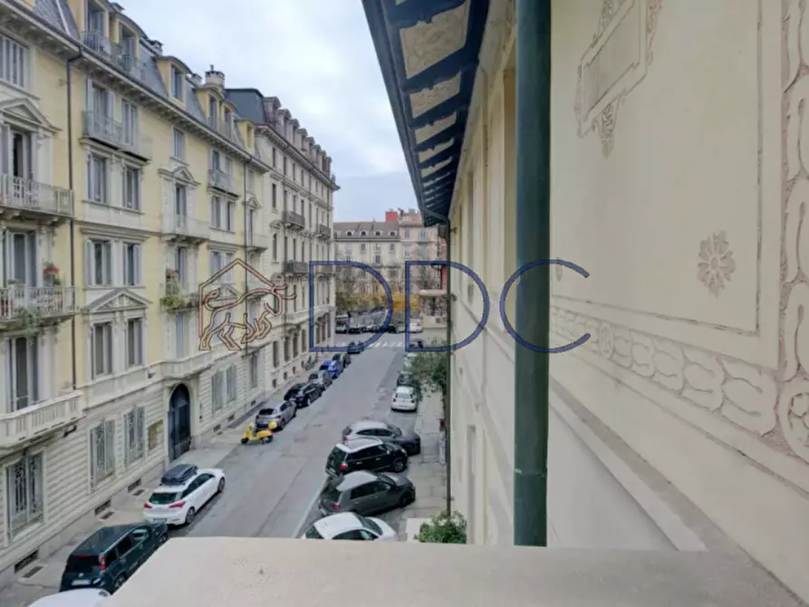 Immagine 20 di Appartamento in vendita  in via vittorio amedeo II 24 a Torino