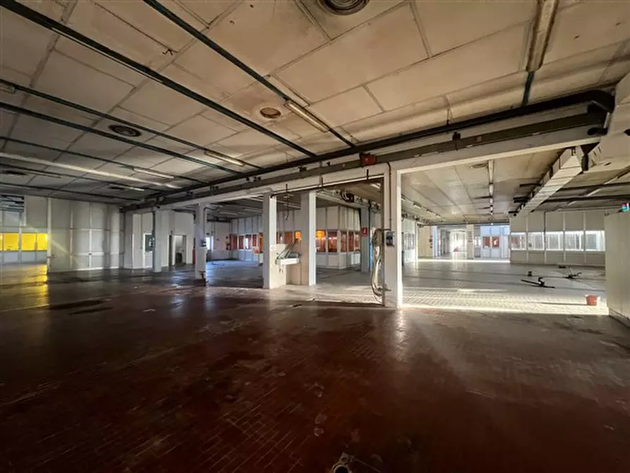 Immagine 3 di Capannone industriale in vendita  in Via Aldo Moro a Fontaniva