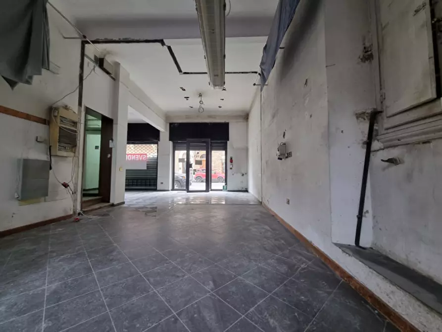 Immagine 6 di Negozio in affitto  in VIA BOCCHERINI a Firenze