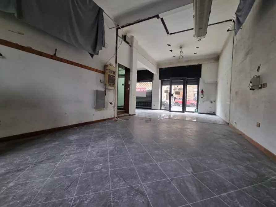 Immagine 8 di Negozio in affitto  in VIA BOCCHERINI a Firenze
