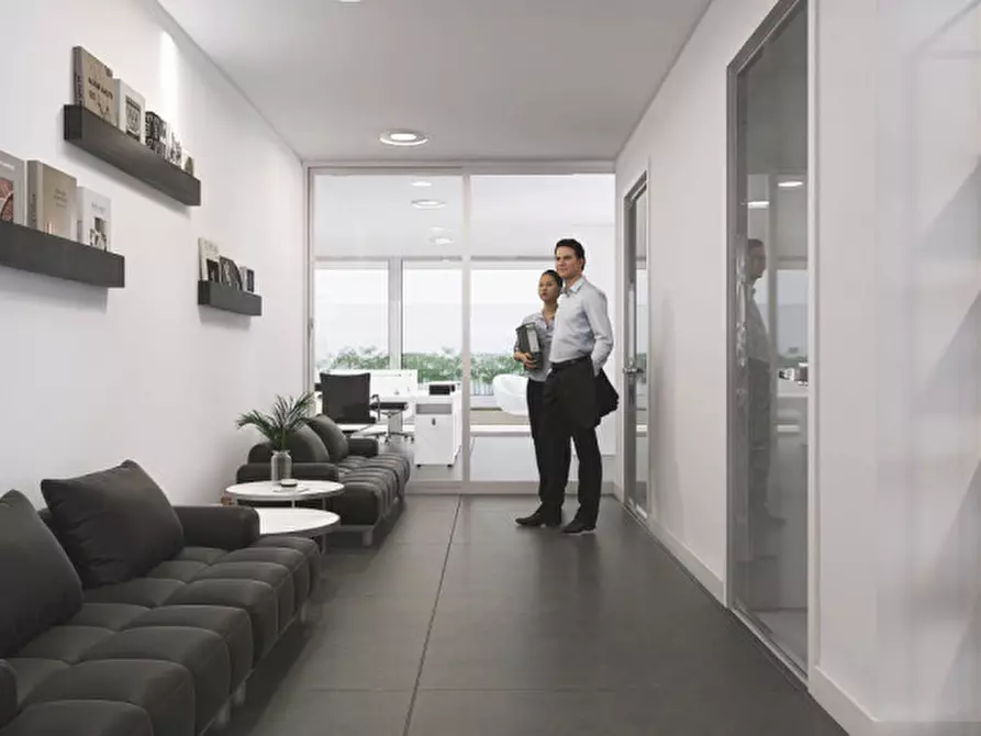 Immagine 9 di Ufficio in vendita  in CORSO VITTORIO EMANUELE II a Pescara