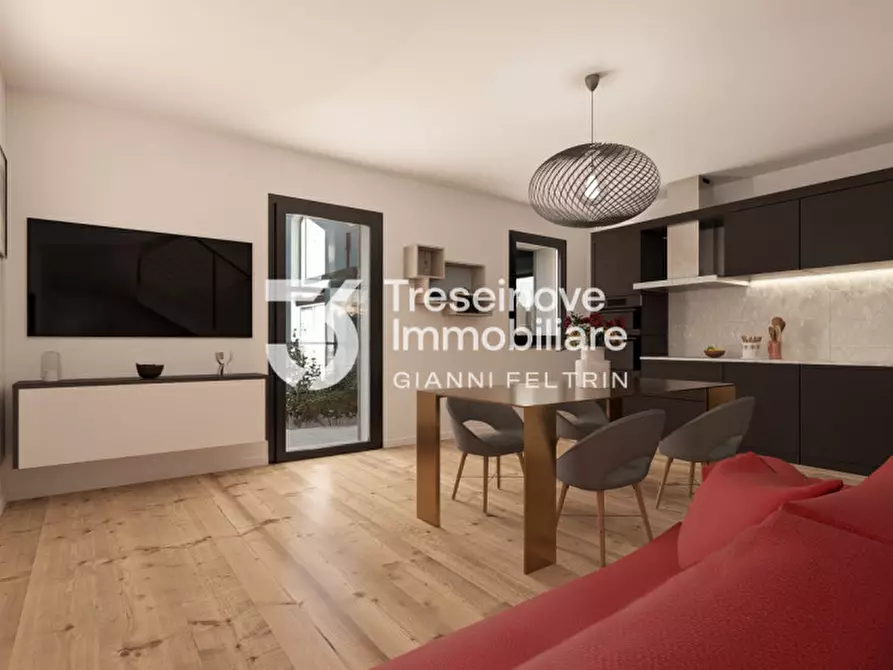 Immagine 5 di Casa bifamiliare in vendita  in Via Monsignor D'Alessi a Paese