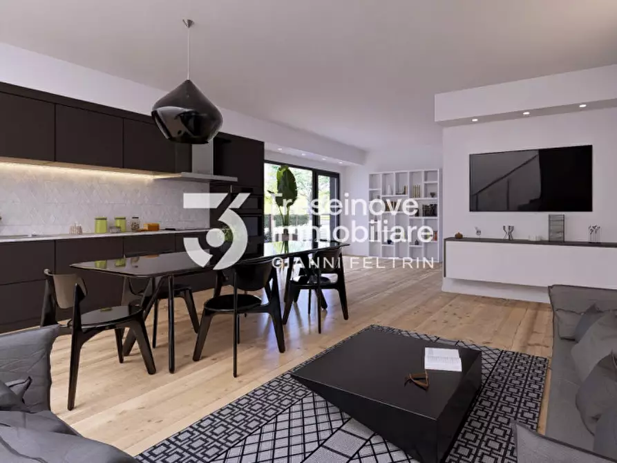 Immagine 9 di Casa bifamiliare in vendita  in Via Monsignor D'Alessi a Paese