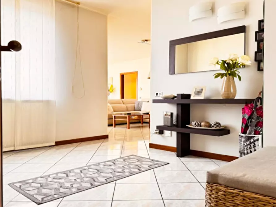 Immagine 2 di Appartamento in vendita  a Fiorenzuola D'arda