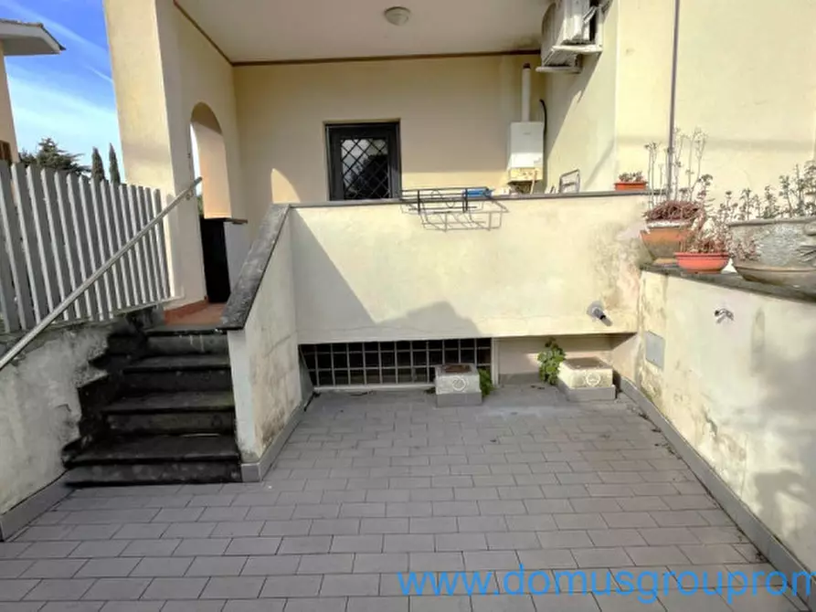 Immagine 22 di Appartamento in vendita  in via Locana a Roma