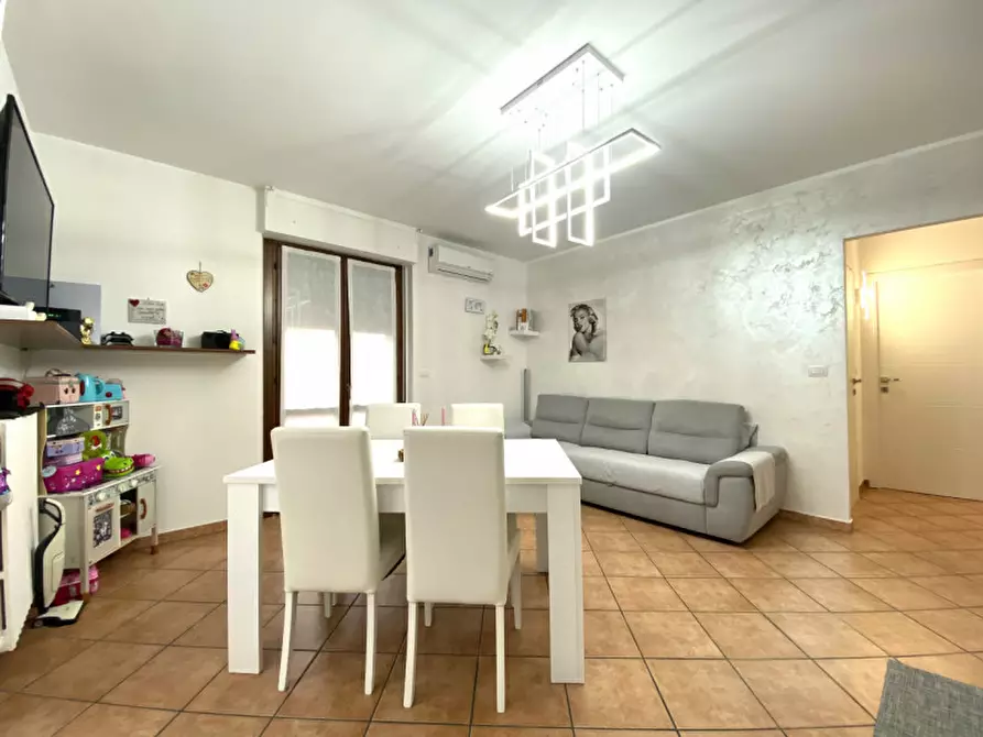 Immagine 2 di Appartamento in vendita  in Via Cesare Battisti 1 a Moncalieri